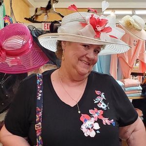 Meet your Posher, Roberta